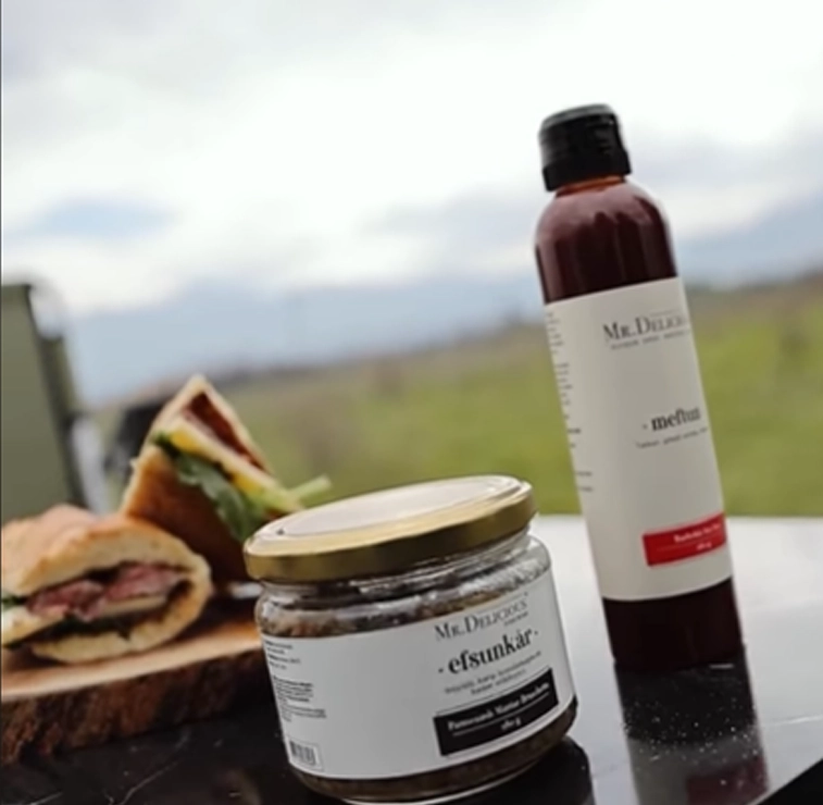 Dallas Steak Sandviç Tarifi