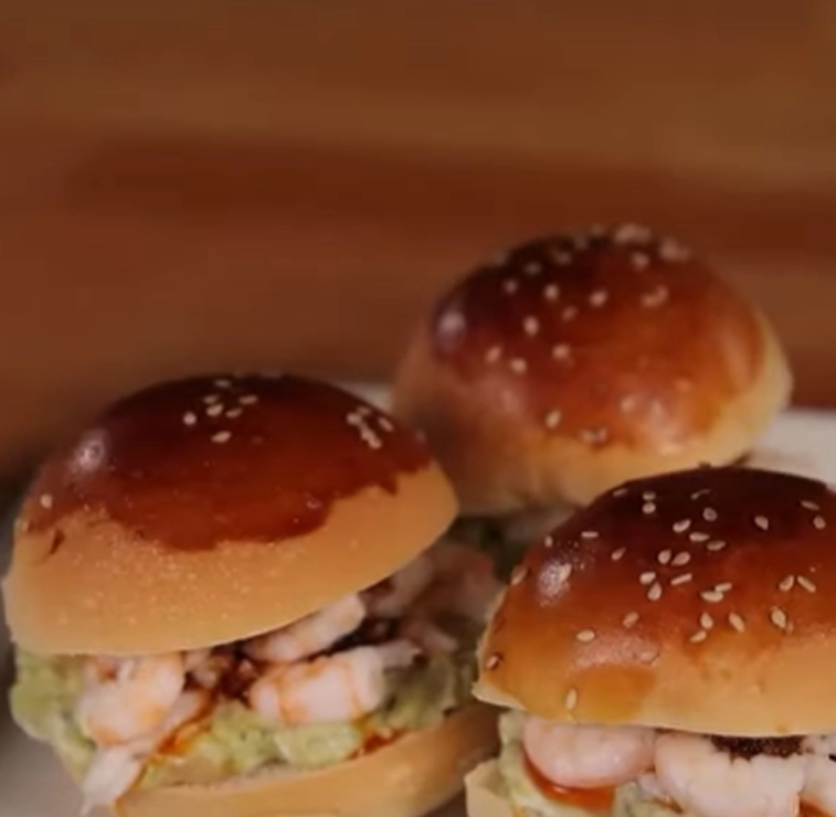 Karidesli Mini Hamburger Tarifi